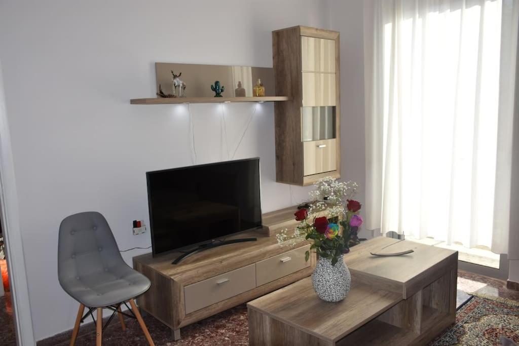 Seashell Apartment -Near The Beach Artemida  Exterior foto